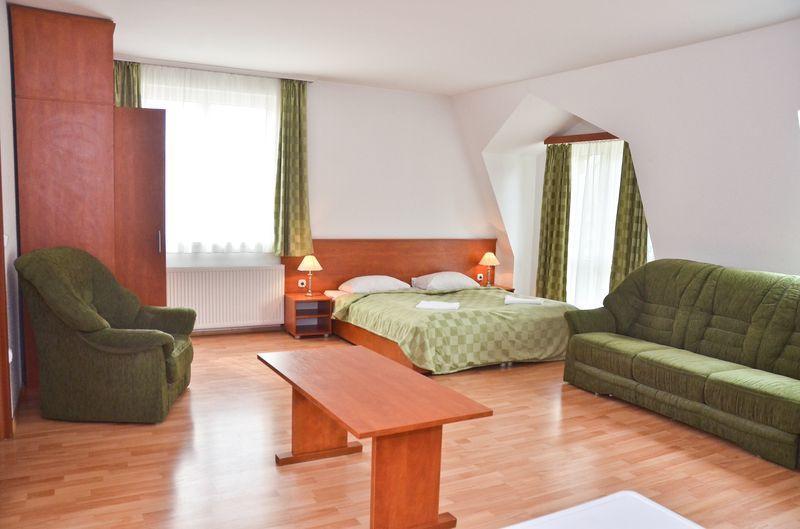 Hotel Kristaly Hajdúszoboszló Εξωτερικό φωτογραφία